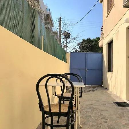 Lysandros Apartments In Athens, Near The Metro Exterior photo